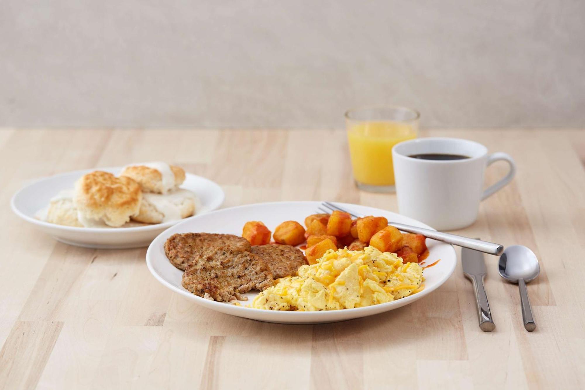 Drury Inn & Suites Cleveland Beachwood Bagian luar foto
