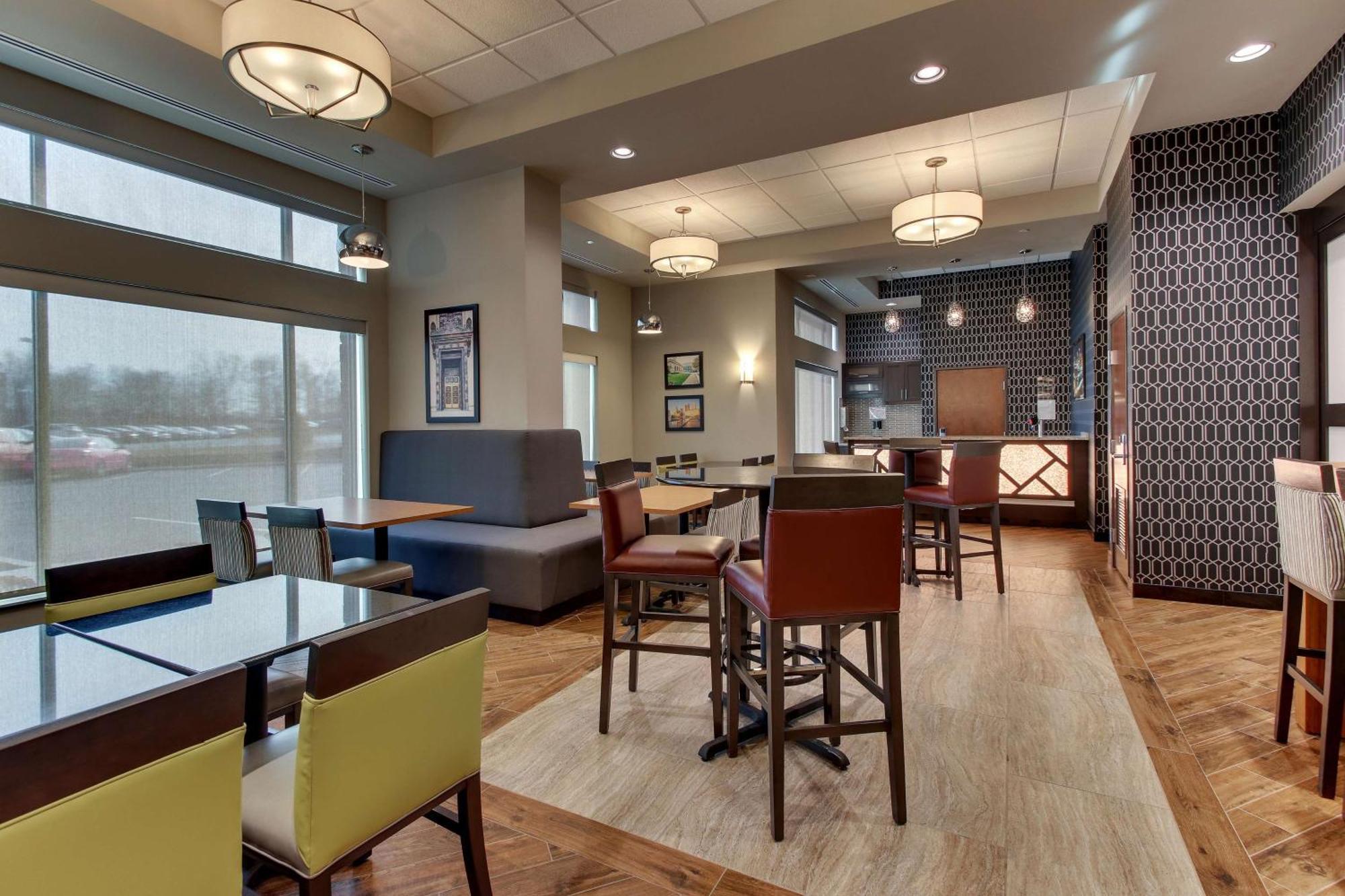 Drury Inn & Suites Cleveland Beachwood Bagian luar foto
