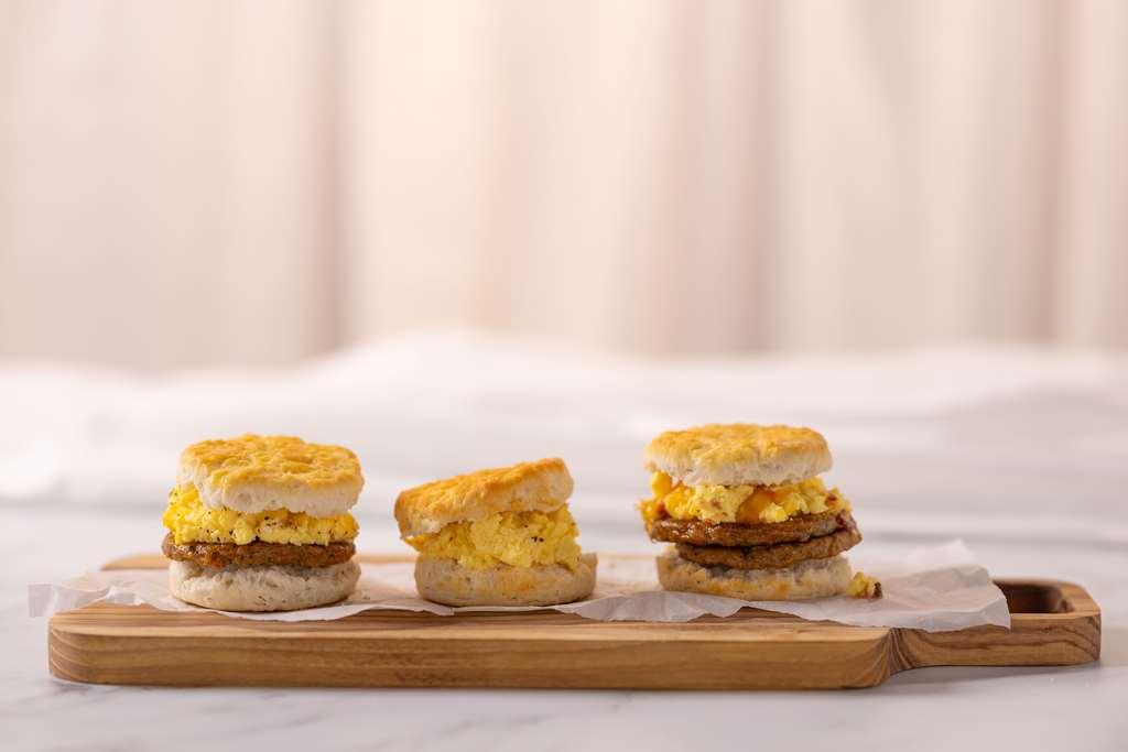 Drury Inn & Suites Cleveland Beachwood Restoran foto